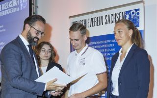TagdIndWiss212.jpg
